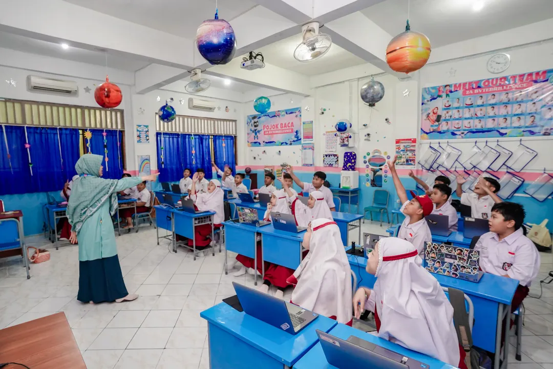 Kegiatan sekolah menggunakan modul Bupin 4.0